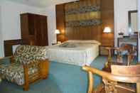Phòng ngủ Rompin Beach Resorts