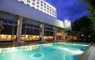 สระว่ายน้ำ 5 The Imperial Hotel & Convention Centre Korat