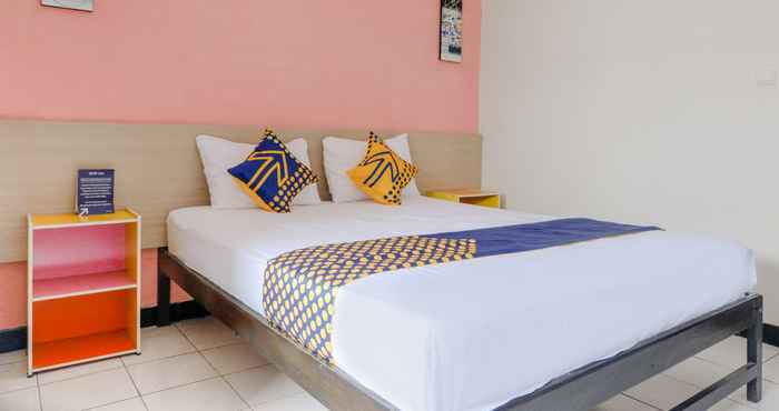 Bedroom SPOT ON 2999 Hotel Arizon