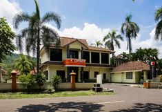 Bangunan 2 Capital O 3094 Hotel Cleopatra
