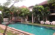 Swimming Pool 2 Taman Sari Hotel Sanur