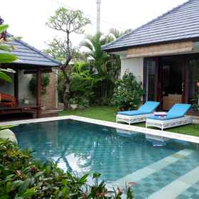 Villa Intan Bali Legian1 , 飯店Joni Restaurant