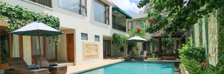 Lobi Royal Majesty Villas