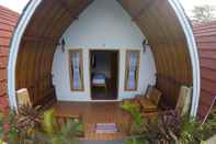 Lobby Uki Village