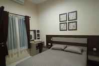 Bedroom Ranata Family House