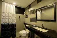 Toilet Kamar Hotel Waterfall Penang