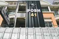 Bên ngoài POSH 41