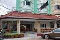 Bangunan Welcome inn Karon