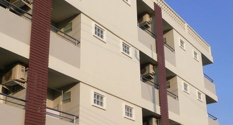 Luar Bangunan 2 I Place Mansion Sanamchan