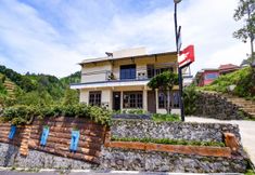 Exterior 2 Cozy Room at Homestay Pondok Merapi Selo