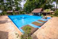 Kolam Renang Daluyon Beach and Mountain Resort