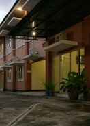 EXTERIOR_BUILDING Hotel Pelangi Dua