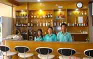 Bar, Kafe dan Lounge 7 Lamai Guesthouse