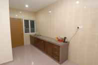 In-room Bathroom Aun How Home