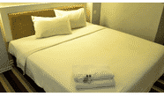 Kamar Tidur 3 First Residence Hotel