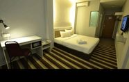 Bilik Tidur 5 First Residence Hotel (Duplicated)