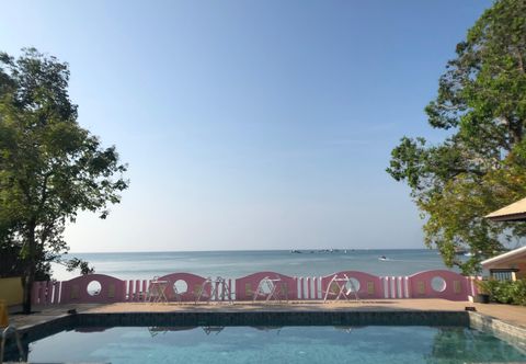 수영장 Anyavee Nammao Beach Resort