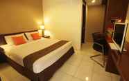 Kamar Tidur 3 The Harmony Legian Hotel