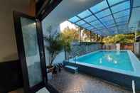 Swimming Pool Cozzy Kostel Bogor Managed by Salak Hospitality