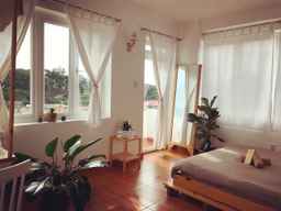 Nha Da Lat, SGD 22