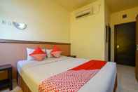 Kamar Tidur OYO 2255 Hotel Aifih