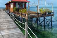 Nearby View and Attractions Derawan Fisheries