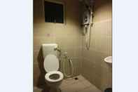 Toilet Kamar T Hotel Tawau