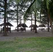 Nearby View and Attractions 2 Uncle Jack Beach Homestay 4 (AYG4)