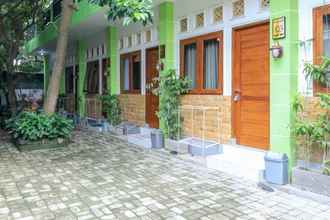 Exterior 4 Guest House Rumah Lombok