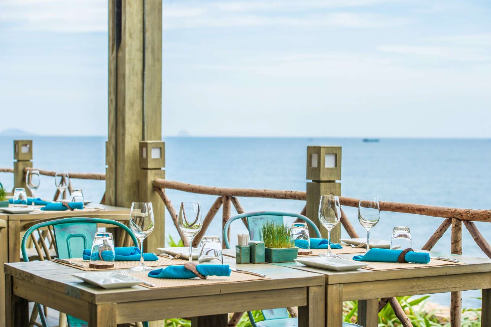 Không gian nhà hàng món Ý La Baia tại Mia Resort Nha Trang