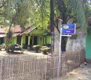 Exterior 4 Homestay Ade Geopark Ciletuh