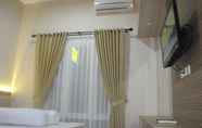 Lobi 2 Modern Chic Room at Gendis Homestay