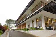 Exterior Hotel Kawi Surapatha