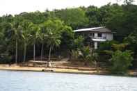 Bangunan Discovery Island Resort and Dive Center