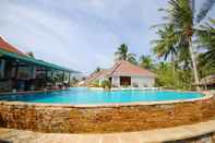 Swimming Pool The Privacy Beach Resort & Spa