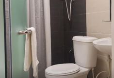 In-room Bathroom 7 Eden Boutique Hotel