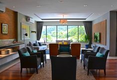 Bar, Cafe and Lounge 5 Meru Suites At Meru Valley Resort