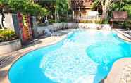 Swimming Pool 2 Railay Viewpoint Resort