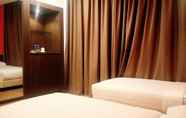 Bilik Tidur 6 Golden Peak Inn