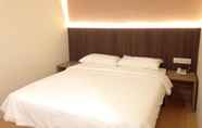 Kamar Tidur 3 Tumike Hotel