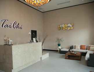 Sảnh chờ 2 Le Charme Suites Subic