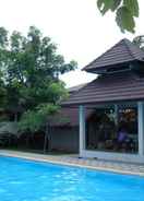 SWIMMING_POOL Thongpaeka Hotel Surin