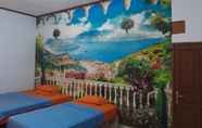 Kamar Tidur 4 Familie Ayu Hotel - Garut City Center