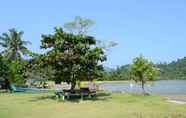 Tempat Tarikan Berdekatan 2 Beach Side Room at Pak Sarmin Homestay Kiluan 1 (MLY1)