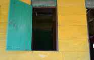 Bilik Tidur 6 Dolphin Room at  Pak Sarmin Homestay Kiluan 2 (MLY2)