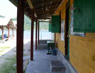 Lobby 2 Laguna Room at Pak Sarmin Homestay Kiluan 3 (MLY3)