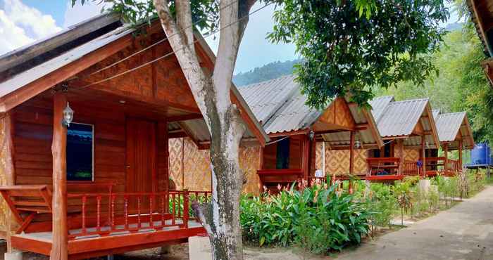 ภายนอกอาคาร Janya Homestay