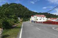 Lobi Monster Homes Pangkor