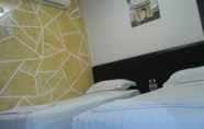 Kamar Tidur 7 QQ Hotel