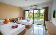 Kamar Tidur 5 Wanarom Residence Hotel